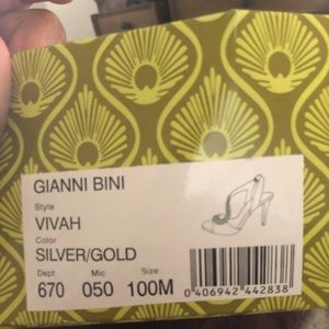 Vivah by Gianni Bini